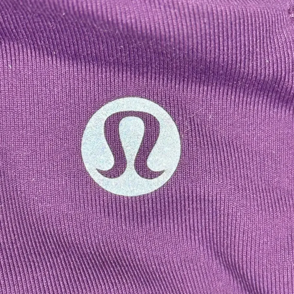 Lululemon Purple Sports Bra Womens Workout Gym Strappy Criss Cross Back Top sz 6